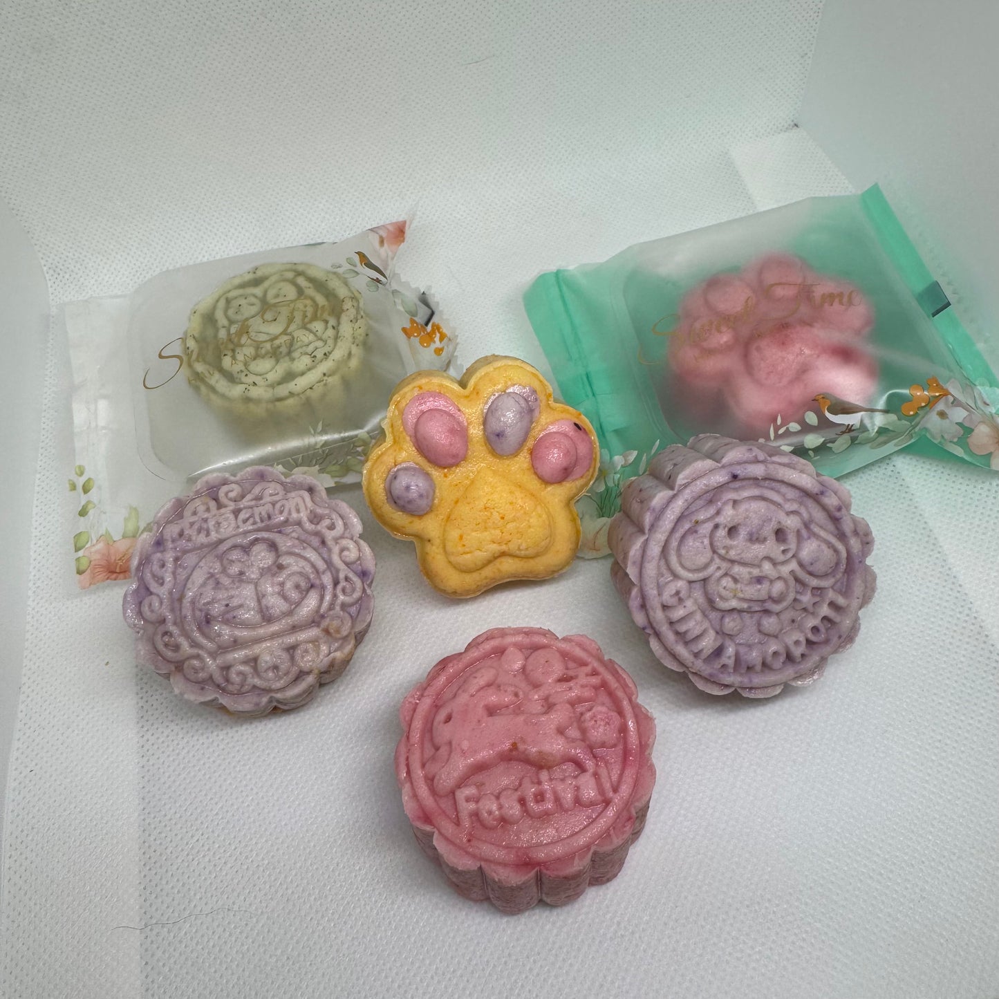 Mid-Autumn Mooncake